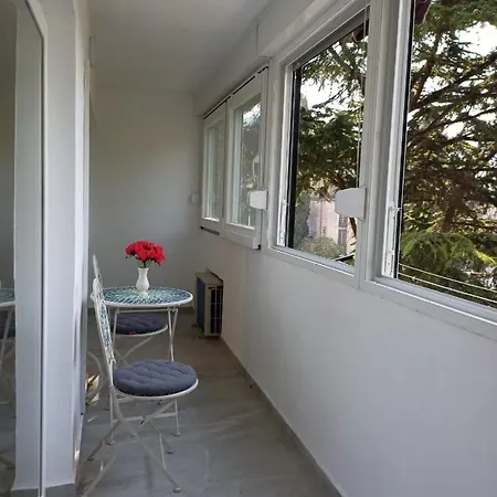 Parkside Oasis Apartment Split Exterior photo
